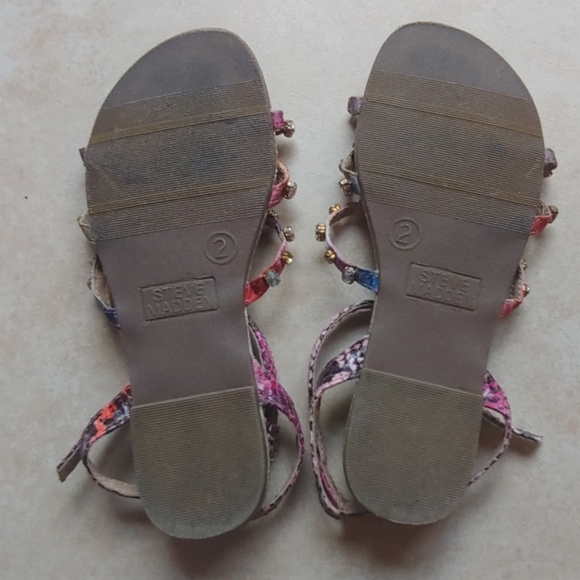 Jeweled Girls Sandals by Steve Madden - Picture 6 of 8